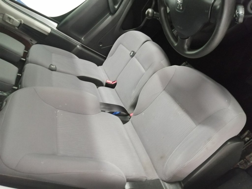 Used Peugeot Partner 2015 for sale - 77037807: Photo 44