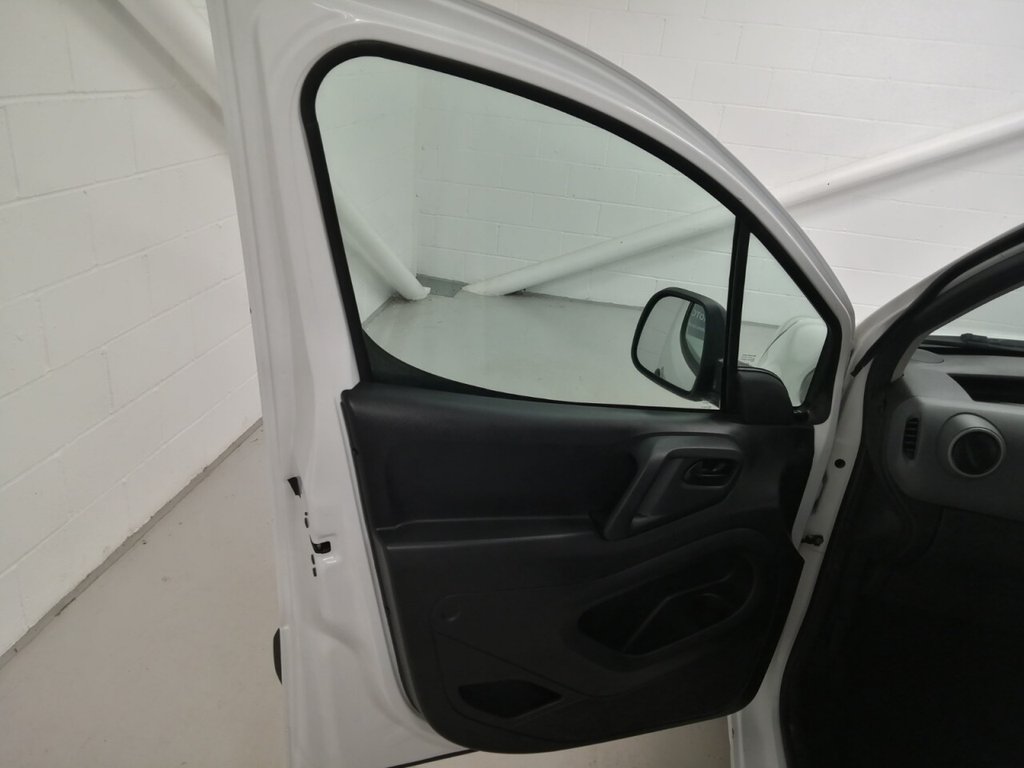 Used Peugeot Partner 2015 for sale - 77037807: Photo 49