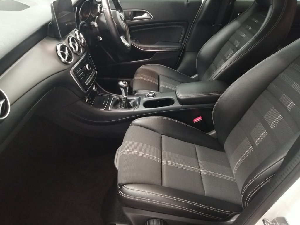 Used Mercedes-Benz GLA 2019 for sale - 77422029: Photo 11