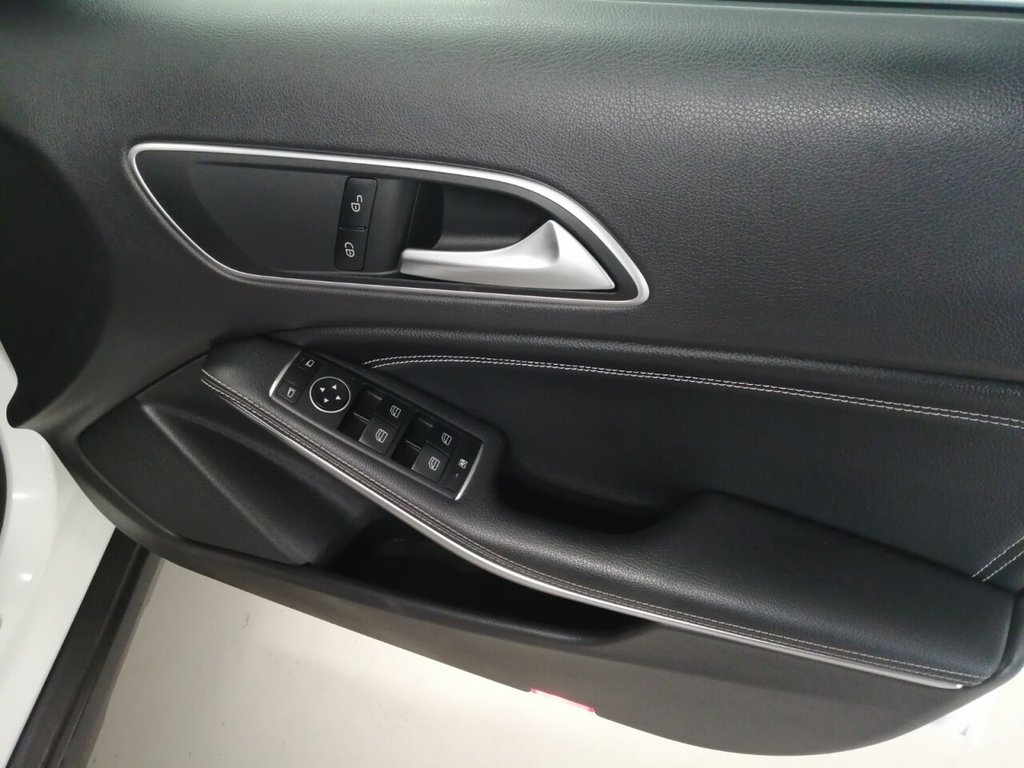 Used Mercedes-Benz GLA 2019 for sale - 77422029: Photo 41