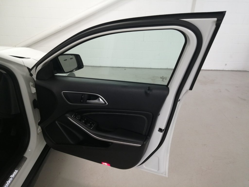 Used Mercedes-Benz GLA 2019 for sale - 77422029: Photo 42