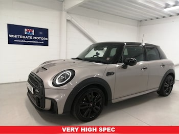 Used MINI Hatch 2021 for sale - 78930621: Photo