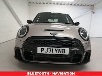 Used MINI Hatch 2021 for sale - 78930621: Photo