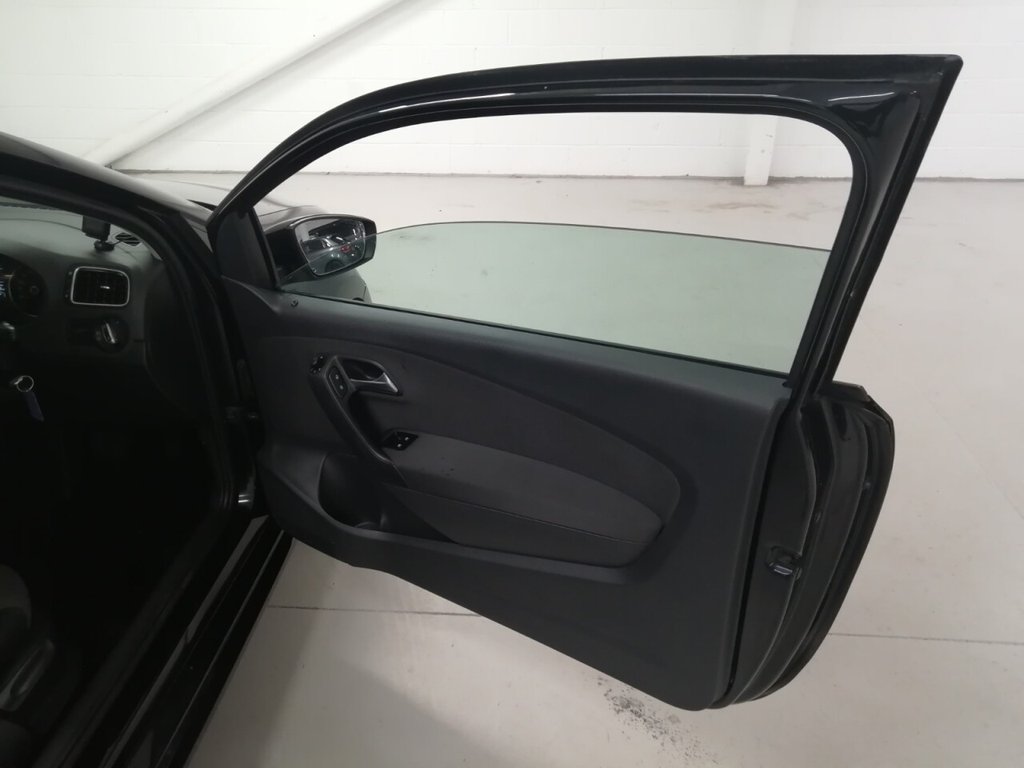 Used Volkswagen Polo 2013 for sale - 76313048: Photo 34