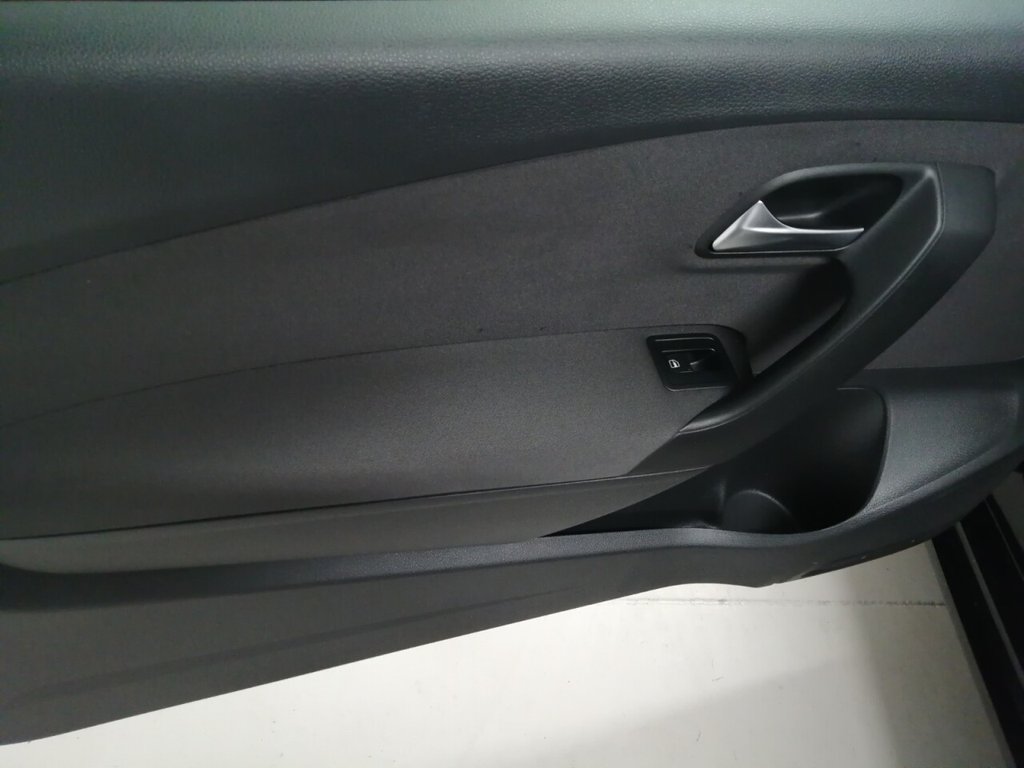 Used Volkswagen Polo 2013 for sale - 76313048: Photo 36