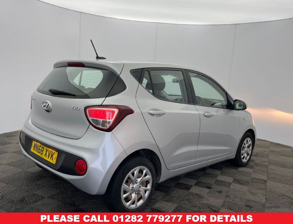 Used Hyundai i10 2018 for sale - 76820212: Photo 2