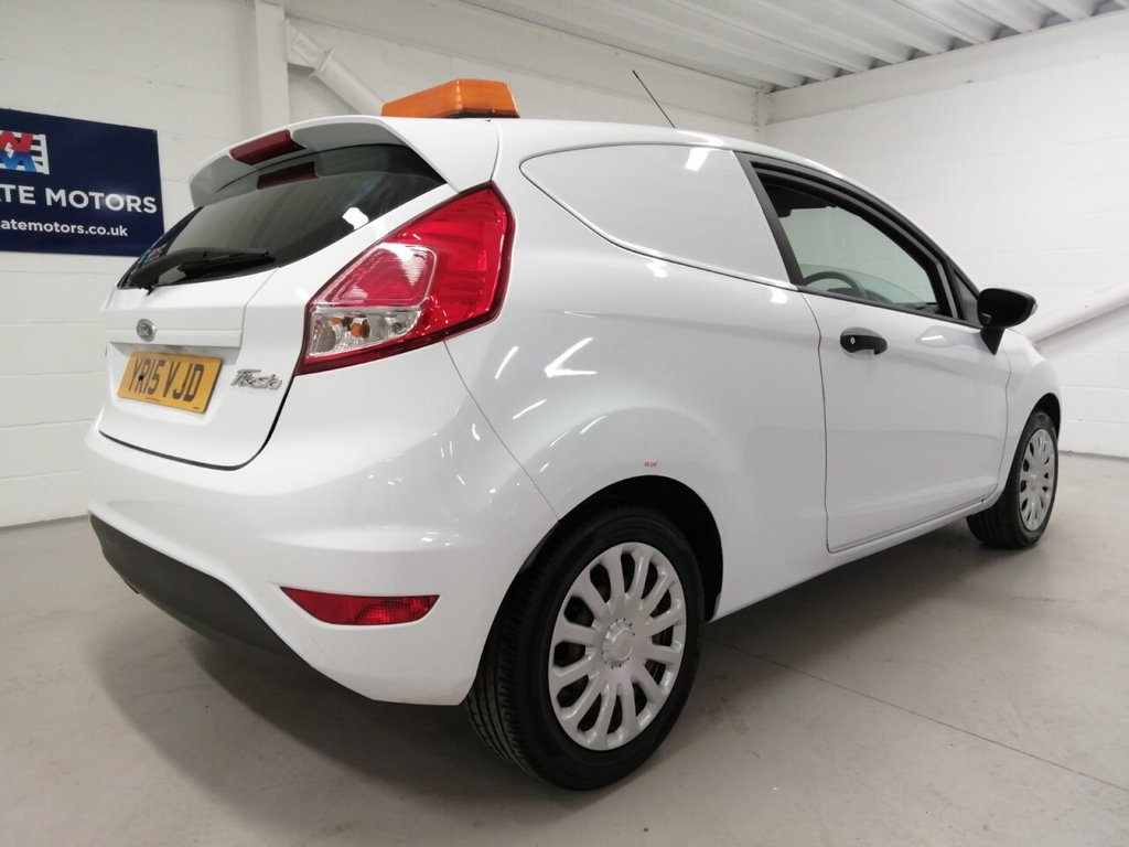 Used Ford Fiesta Van 2015 for sale - 75854087: Photo 22