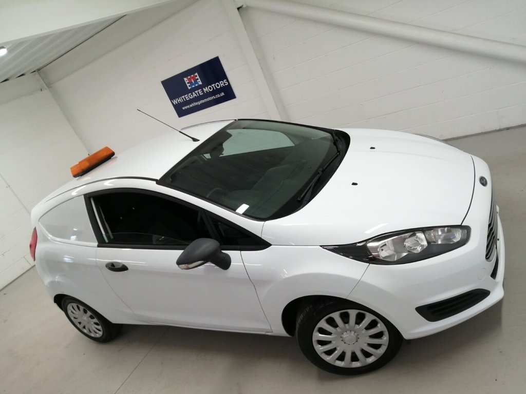 Used Ford Fiesta Van 2015 for sale - 75854087: Photo 23