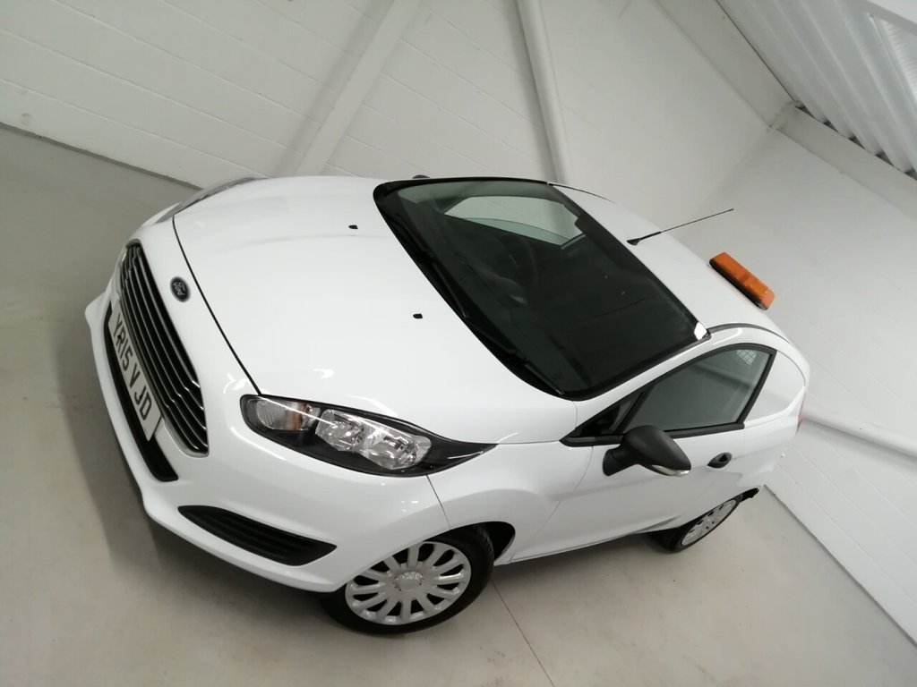 Used Ford Fiesta Van 2015 for sale - 75854087: Photo 24