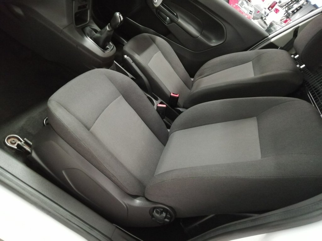 Used Ford Fiesta Van 2015 for sale - 75854087: Photo 31
