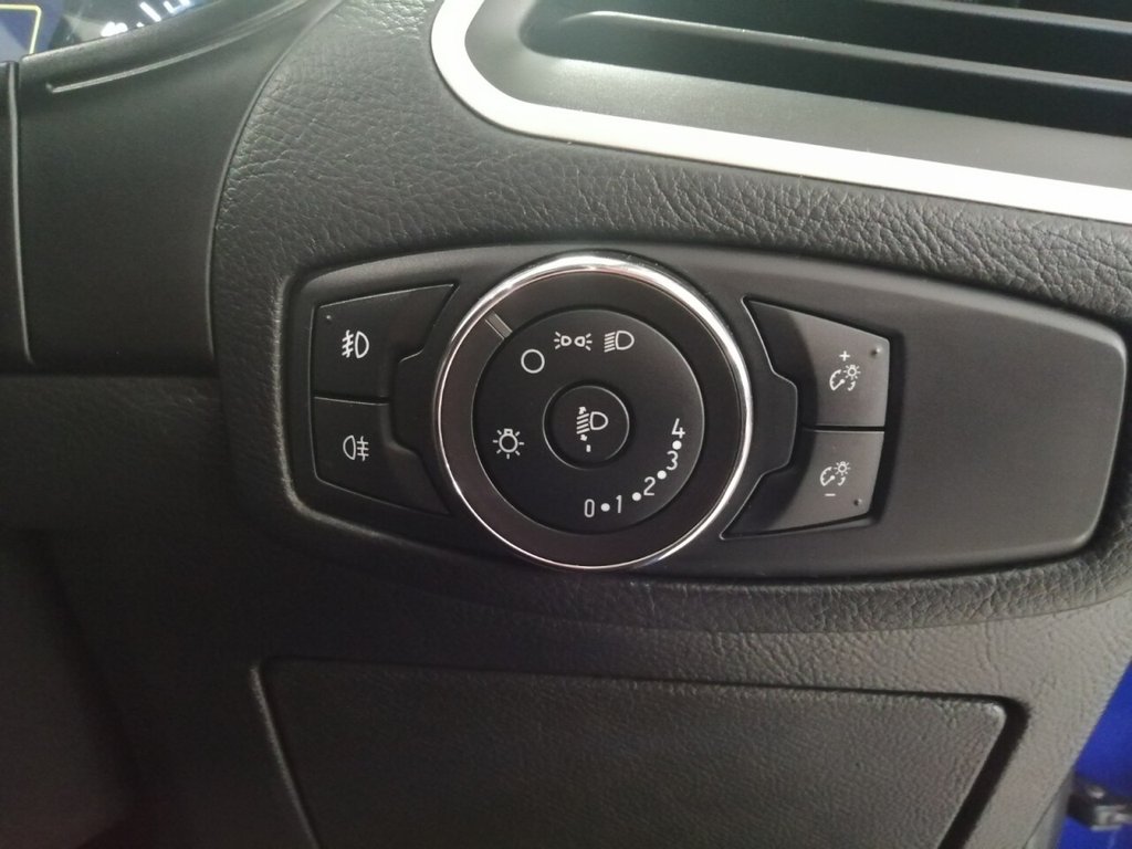 Used Ford Galaxy 2017 for sale - 77594250: Photo 24