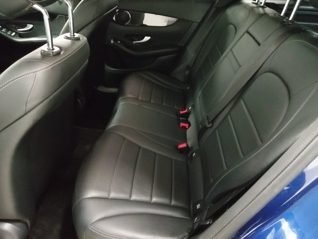 Used Mercedes-Benz GLC 2019 for sale - 76570567: Photo 14