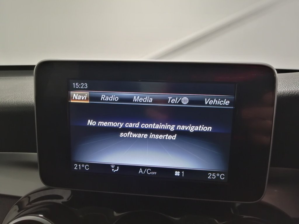 Used Mercedes-Benz GLC 2019 for sale - 76570567: Photo 16