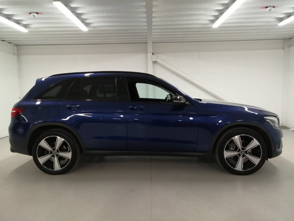 Used Mercedes-Benz GLC 2019 for sale - 76570567: Photo 29