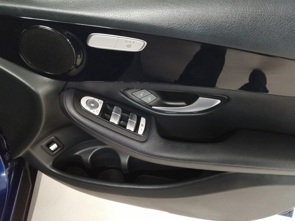 Used Mercedes-Benz GLC 2019 for sale - 76570567: Photo 37