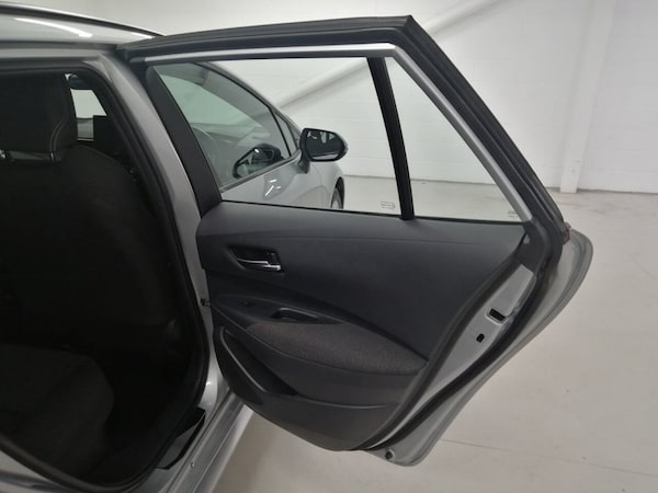 Used Toyota Corolla 2023 for sale - 76291369: Photo 48