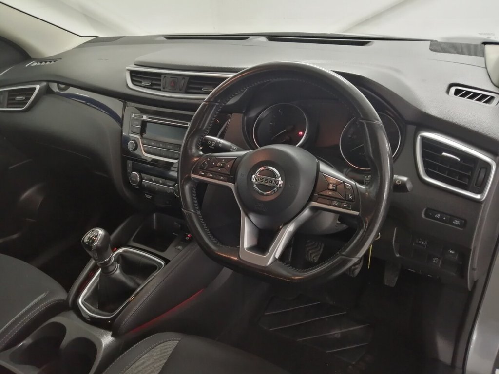 Used Nissan Qashqai 2017 for sale - 77368961: Photo 6