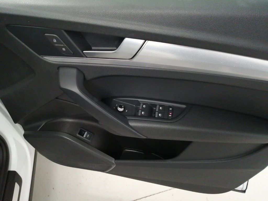 Used Audi Q5 2018 for sale - 77990885: Photo 48