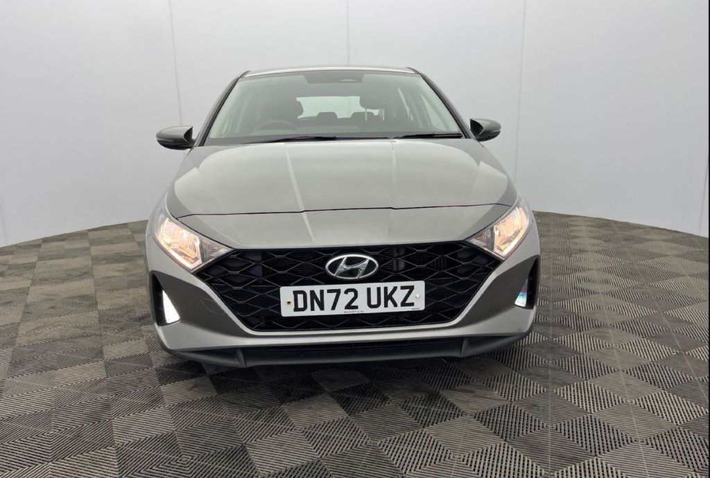 Used Hyundai i20 2022 for sale - 76417380: Photo 3