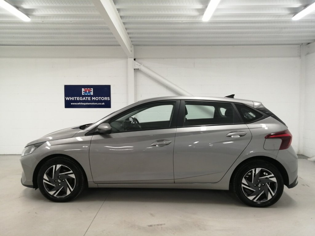 Used Hyundai i20 2022 for sale - 76417380: Photo 31