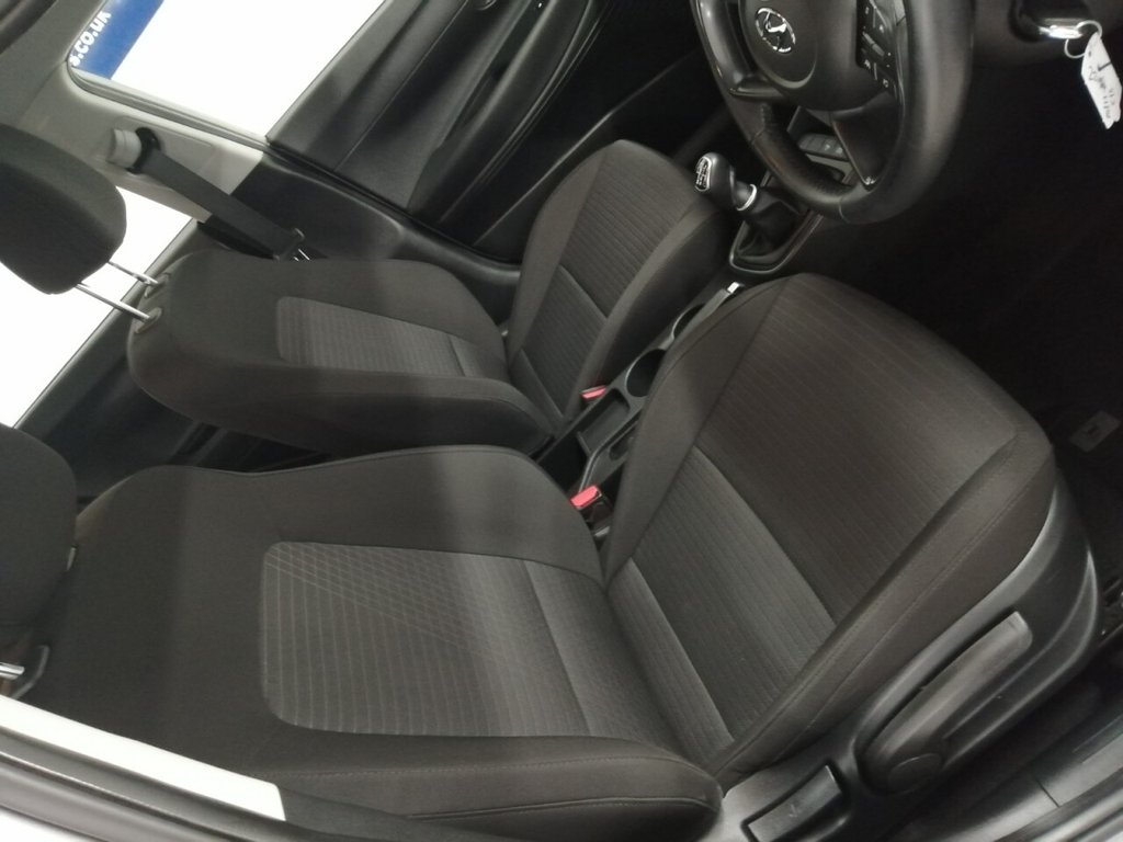 Used Hyundai i20 2022 for sale - 76417380: Photo 36