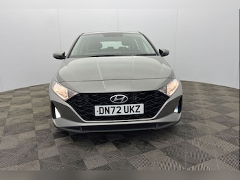 Used Hyundai i20 2022 for sale - 76417380: Photo
