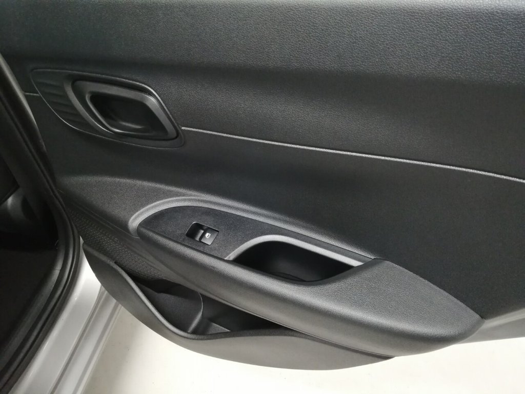 Used Hyundai i20 2022 for sale - 76417380: Photo 44