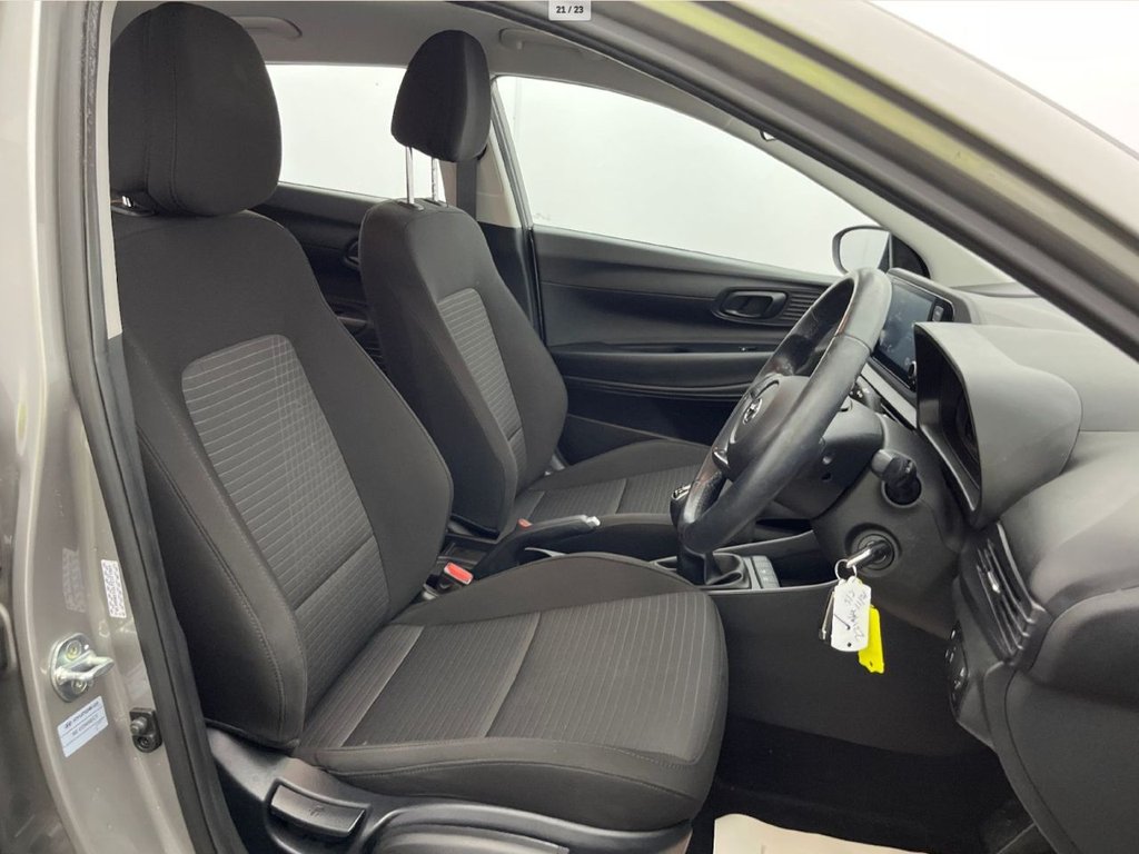 Used Hyundai i20 2022 for sale - 76417380: Photo 6
