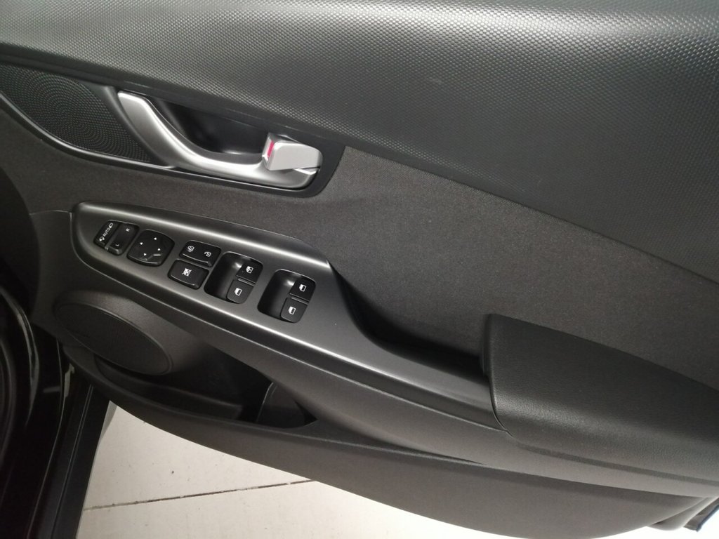 Used Hyundai KONA 2022 for sale - 77301944: Photo 38