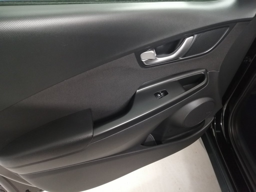 Used Hyundai KONA 2022 for sale - 77301944: Photo 41