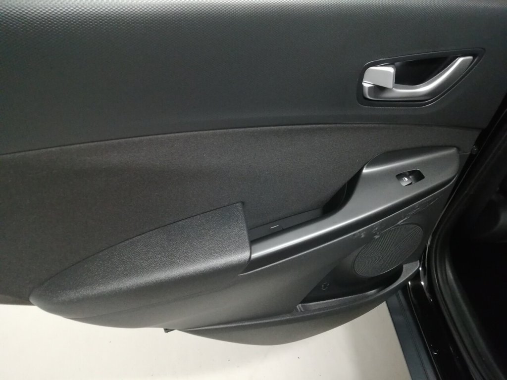 Used Hyundai KONA 2022 for sale - 77301944: Photo 47