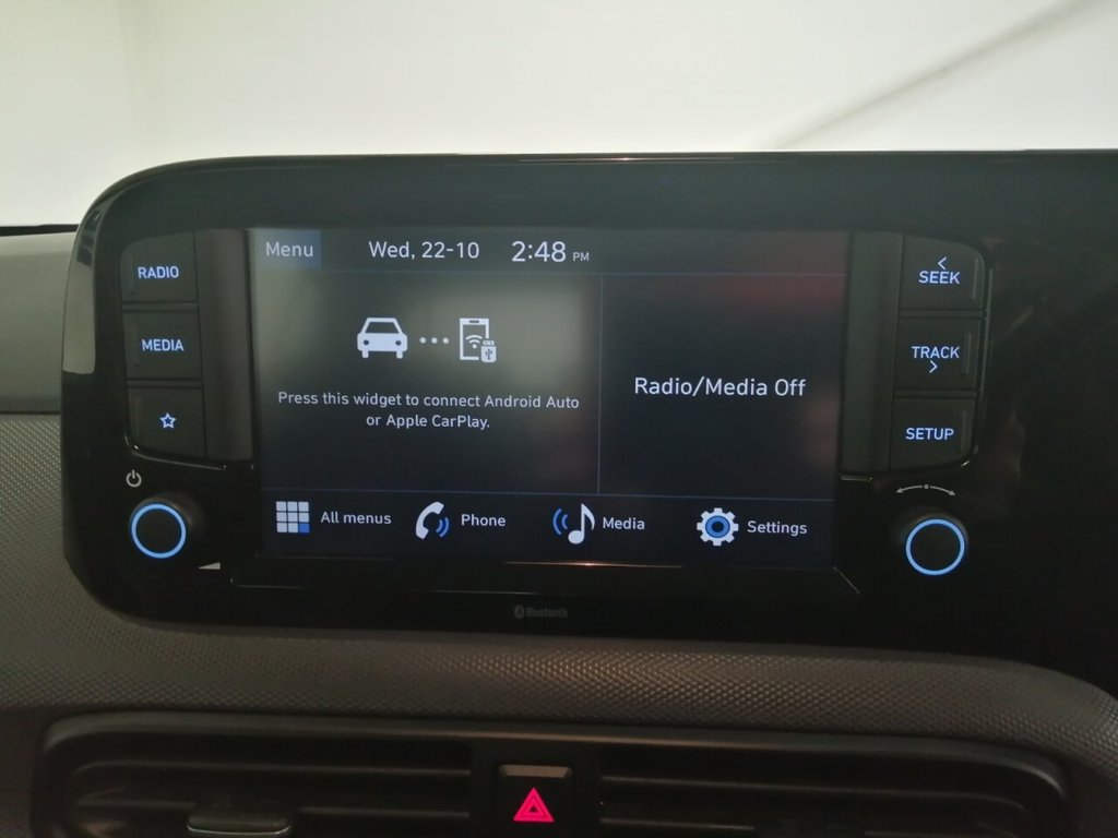 Used Hyundai i10 2022 for sale - 76210312: Photo 23