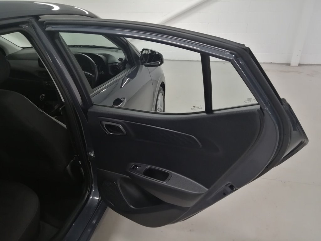 Used Hyundai i10 2022 for sale - 76210312: Photo 34