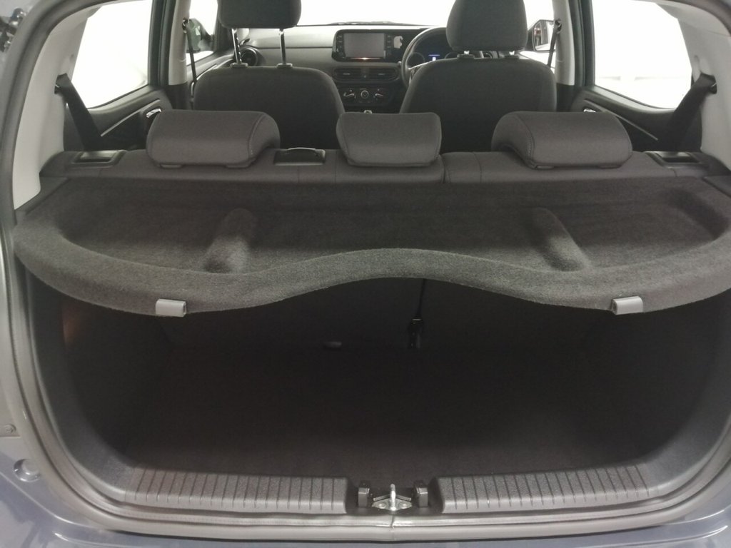 Used Hyundai i10 2022 for sale - 76210312: Photo 42