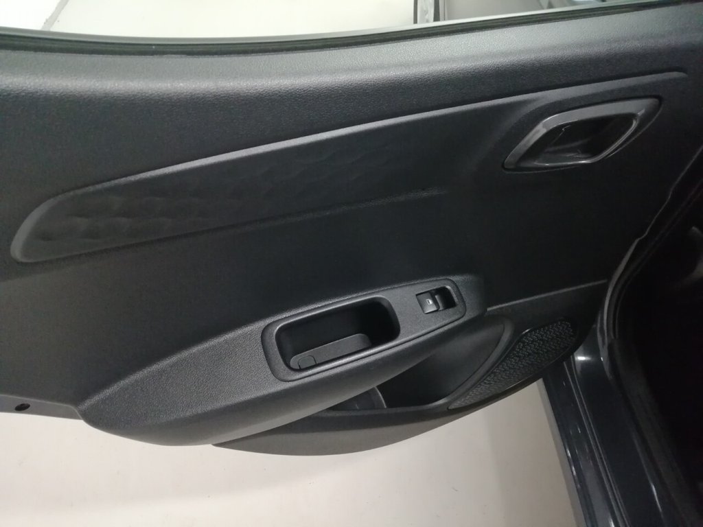 Used Hyundai i10 2022 for sale - 76210312: Photo 45