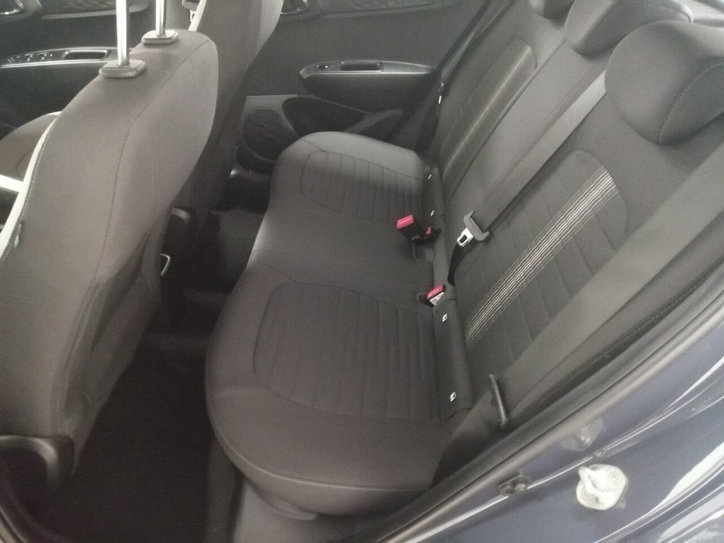 Used Hyundai i10 2022 for sale - 76210312: Photo 49