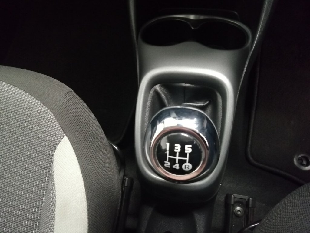 Used Toyota AYGO 2021 for sale - 76210589: Photo 29