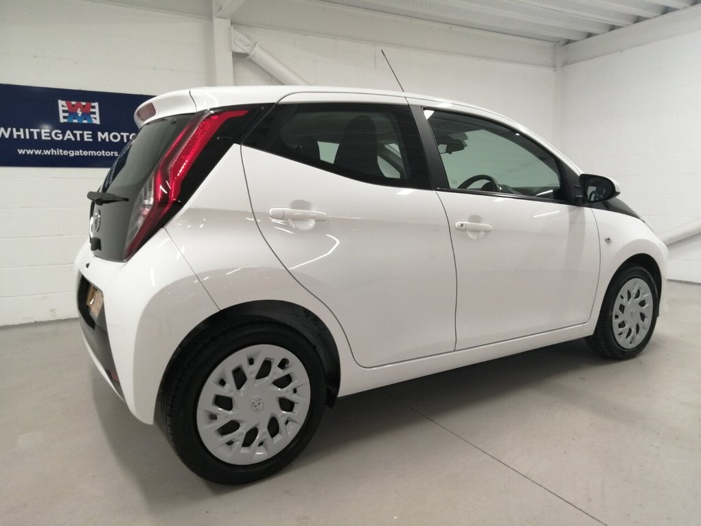 Used Toyota AYGO 2021 for sale - 76210589: Photo 31
