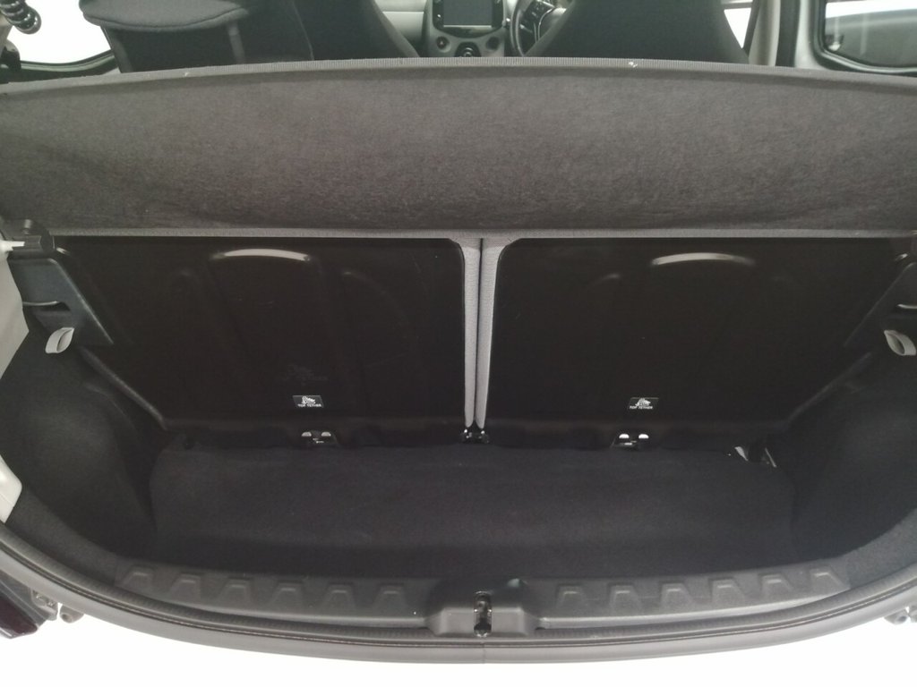 Used Toyota AYGO 2021 for sale - 76210589: Photo 40