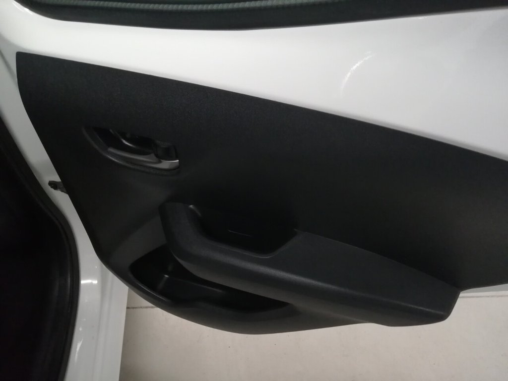 Used Toyota AYGO 2021 for sale - 76210589: Photo 50