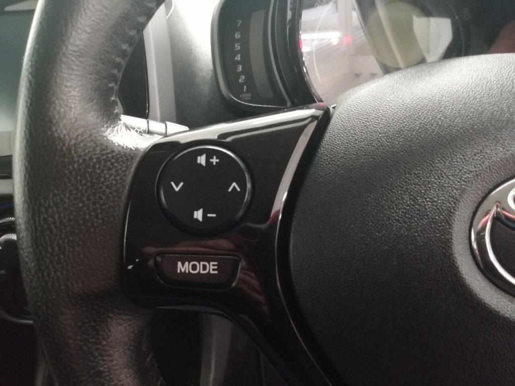 Used Toyota AYGO 2021 for sale - 76210589: Photo 8