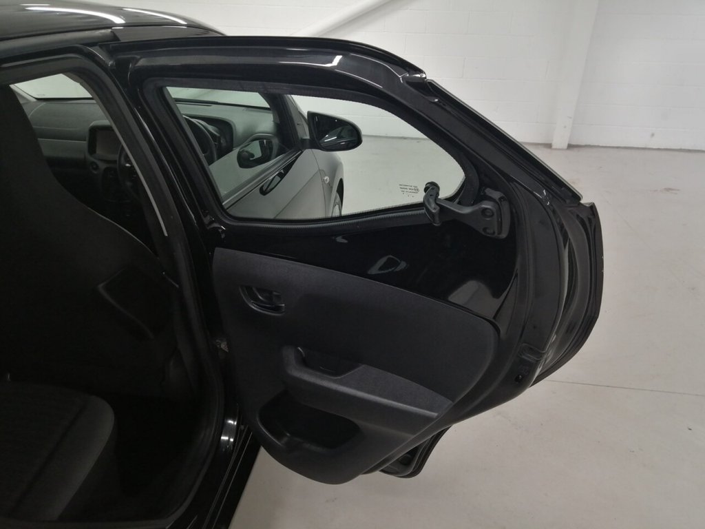 Used Toyota AYGO 2018 for sale - 76711083: Photo 46