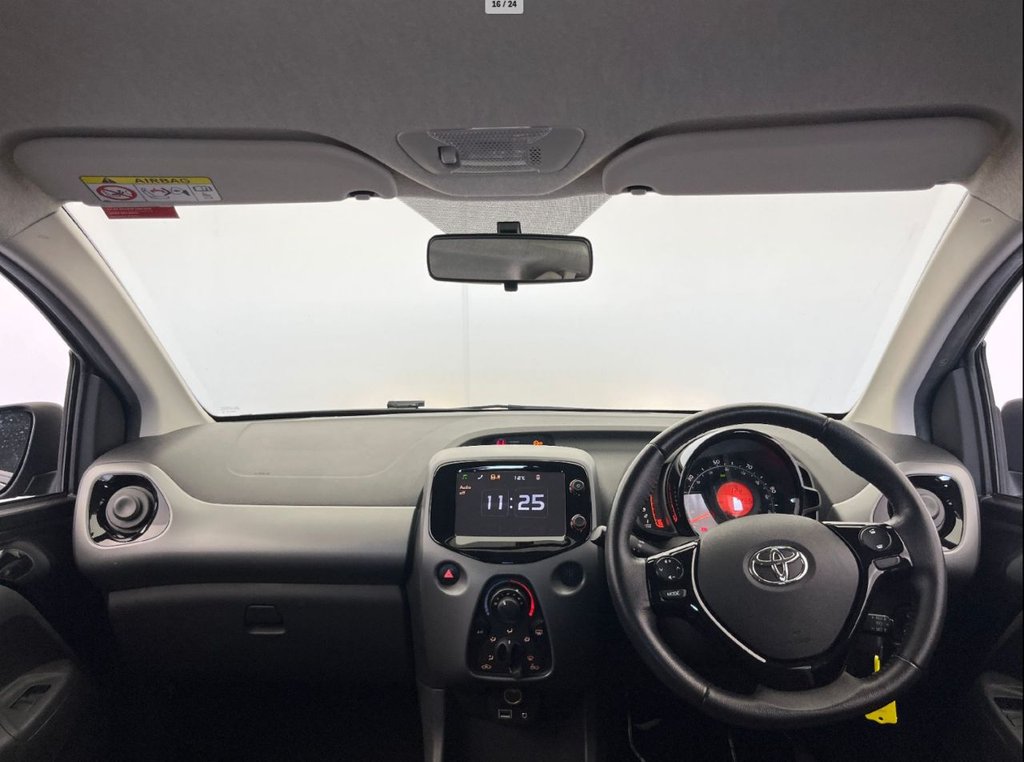 Used Toyota AYGO 2018 for sale - 76711083: Photo 5