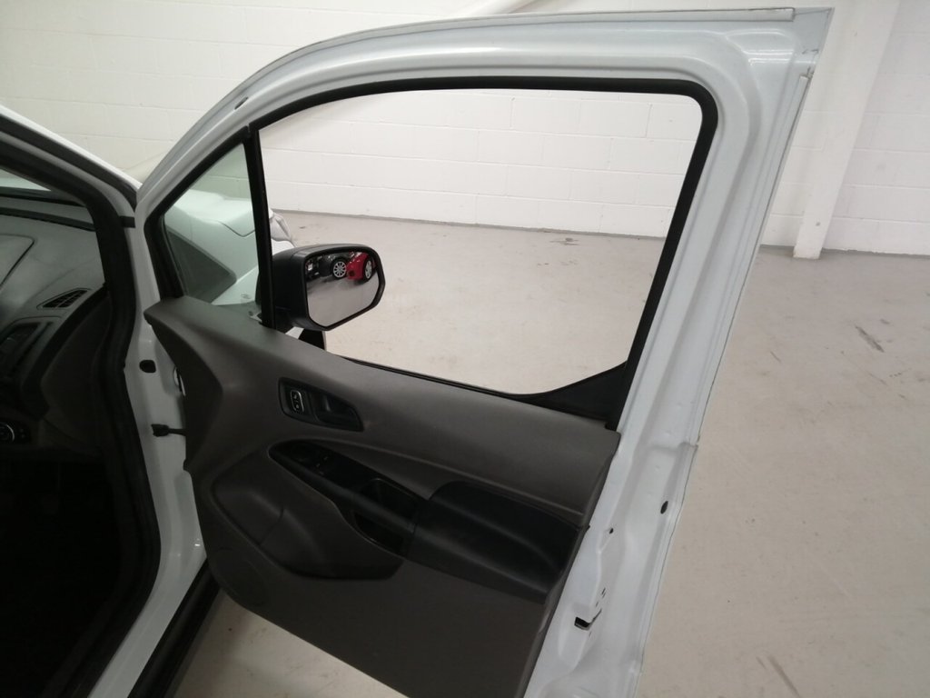 Used Ford Transit Connect 2019 for sale - 77275896: Photo 35