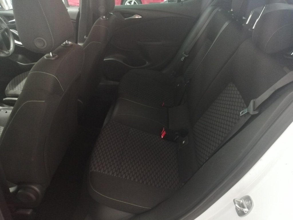 Used Vauxhall Astra 2018 for sale - 76454177: Photo 13