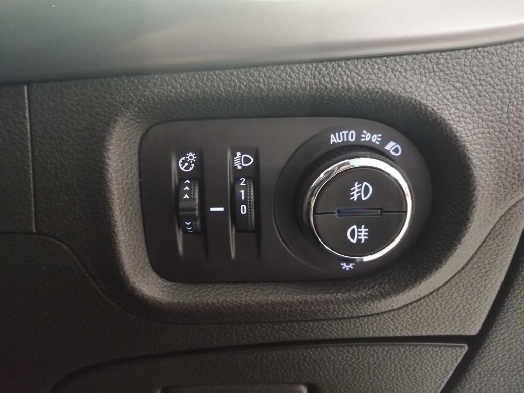 Used Vauxhall Astra 2018 for sale - 76454177: Photo 14