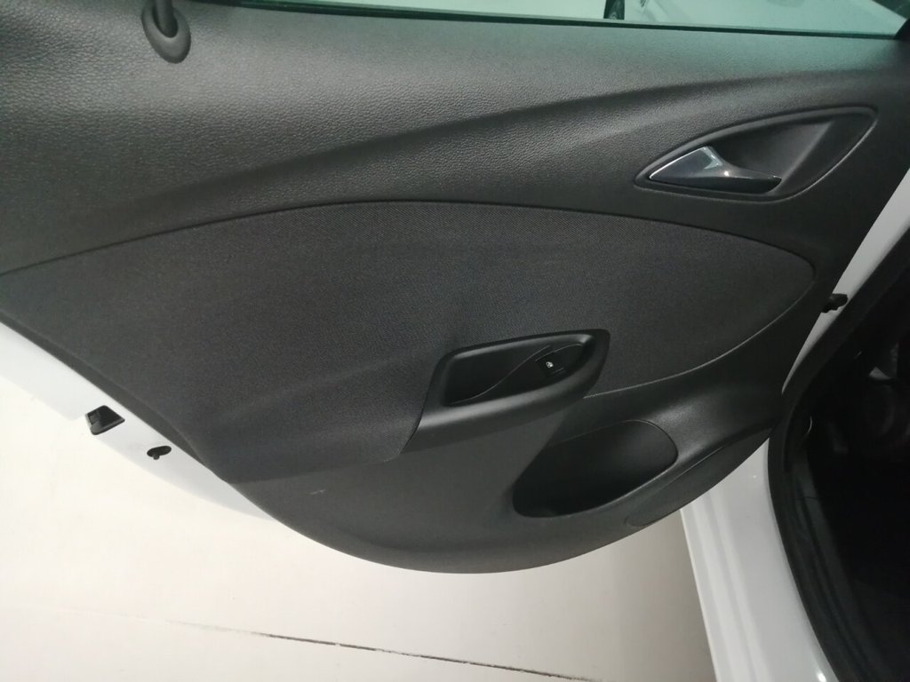 Used Vauxhall Astra 2018 for sale - 76454177: Photo 44