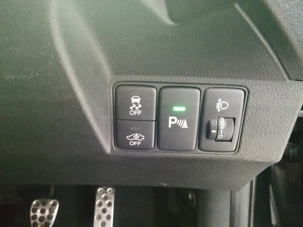 Used Honda Civic 2015 for sale - 76210190: Photo 18