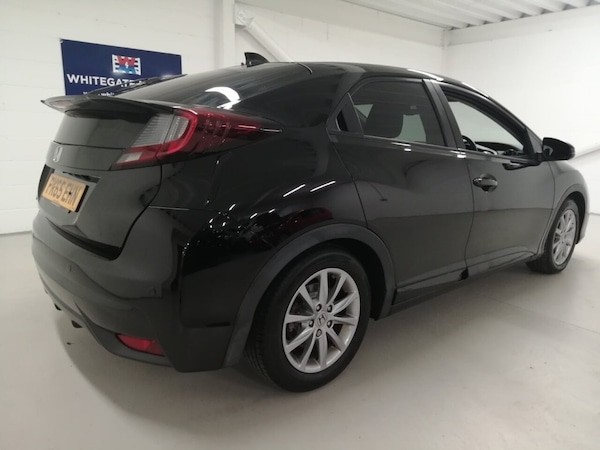 Used Honda Civic 2015 for sale - 76210190: Photo 22