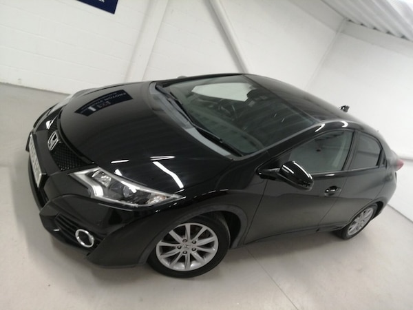Used Honda Civic 2015 for sale - 76210190: Photo 24